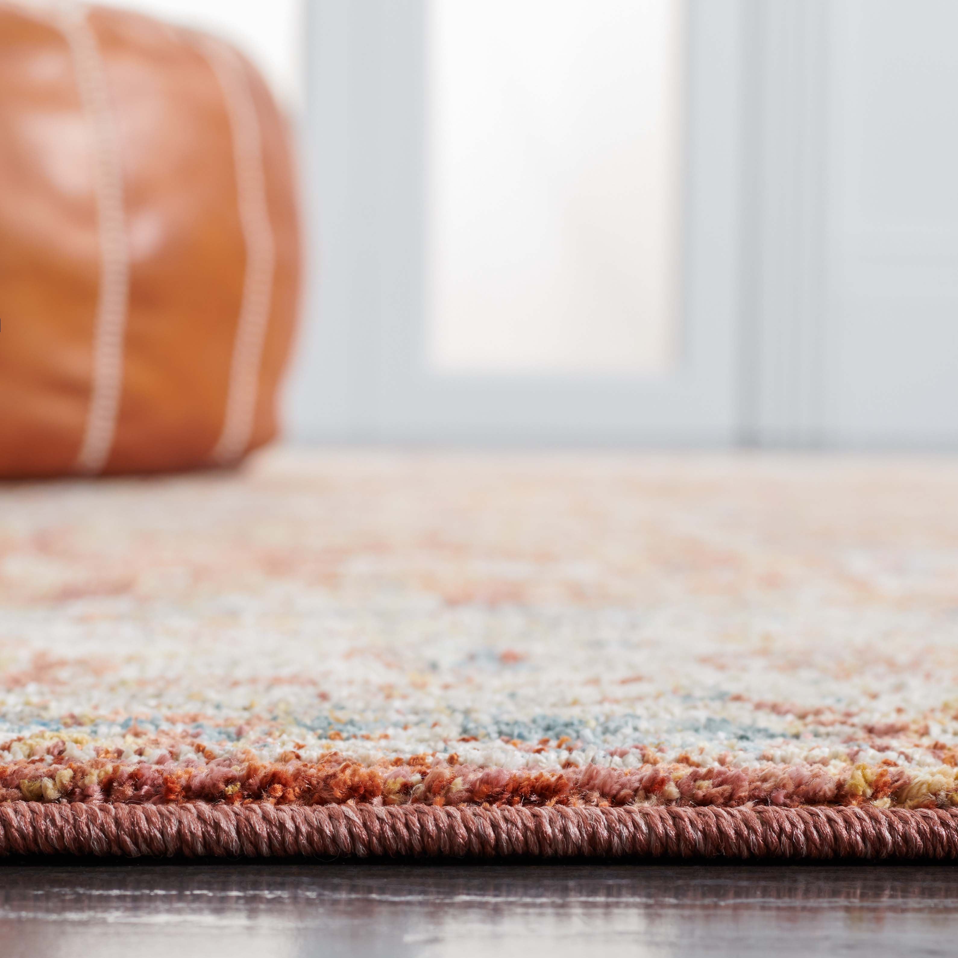 Safavieh Valencia 566 Rug, VAL566 - Rust / Beige