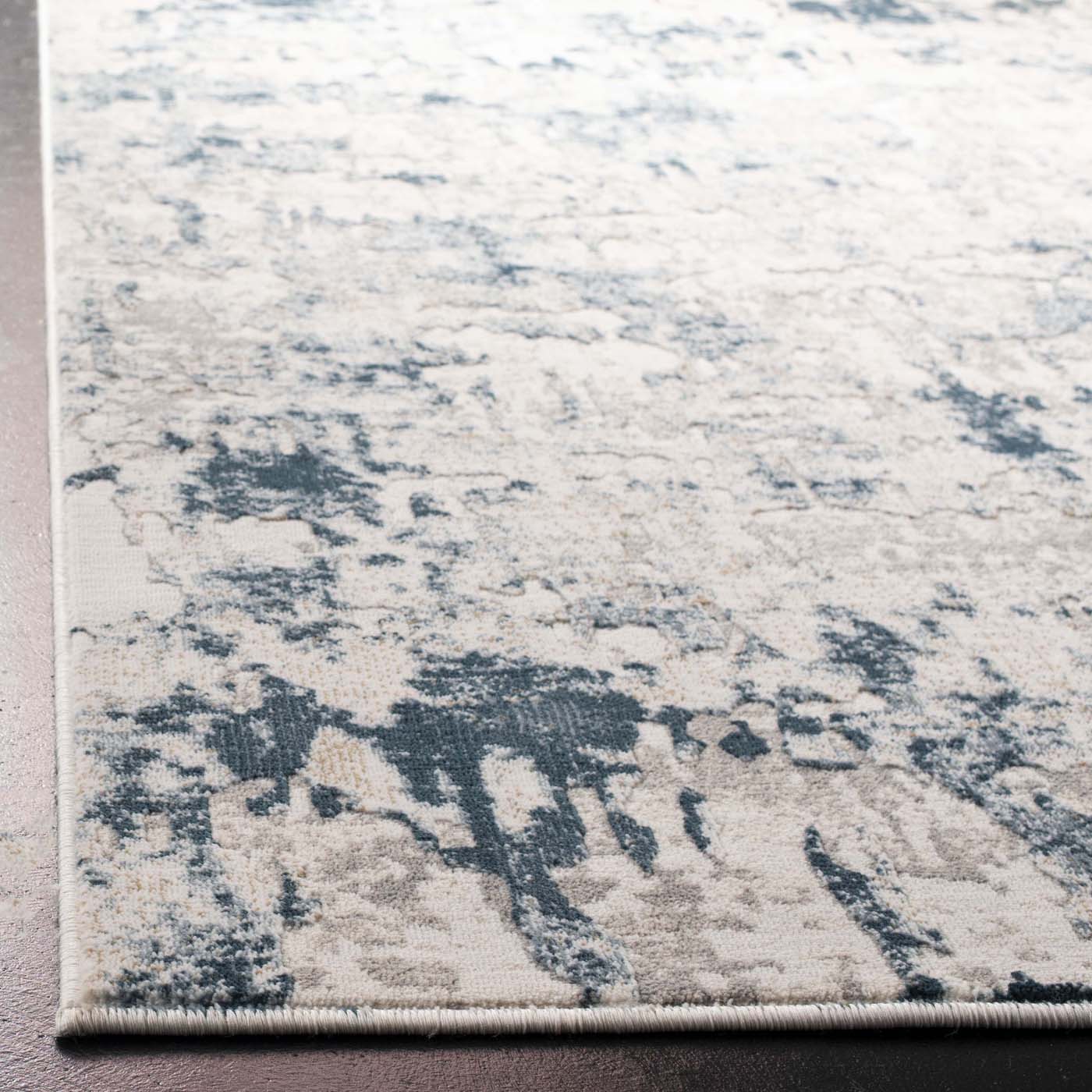 Safavieh Vogue 144 Rug, VGE144 - Beige / Turquoise