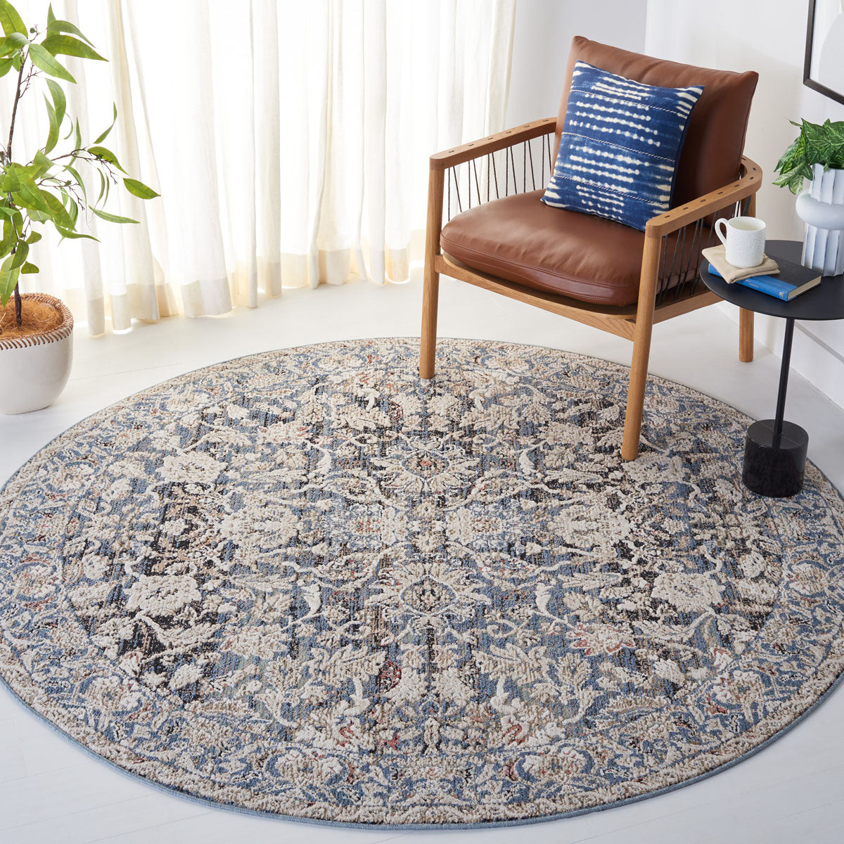 Safavieh Vivaldi 516 Rug, VIV516 - Navy / Ivory