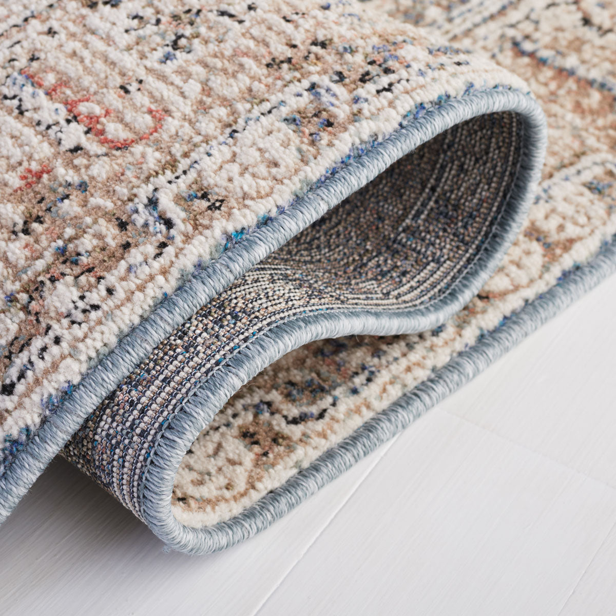 Safavieh Vivaldi 546 Rug, VIV546 - Blue / Ivory