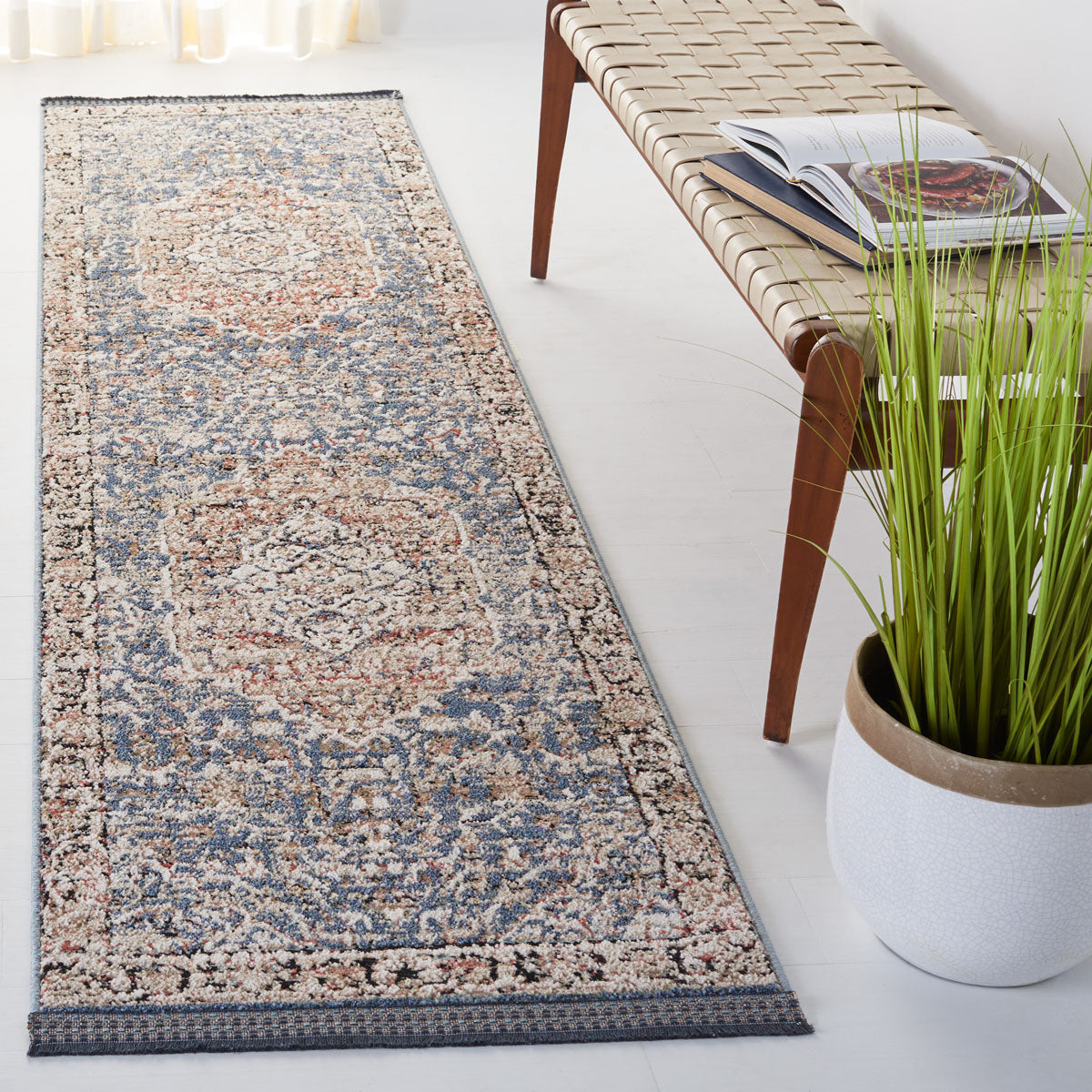 Safavieh Vivaldi 565 Rug, VIV565 - Blue / Rust