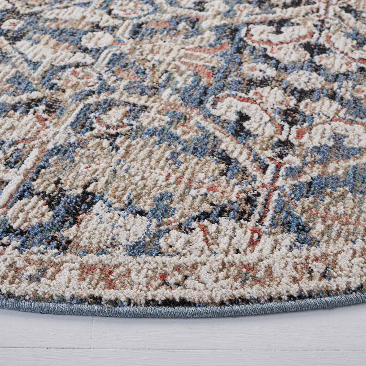 Safavieh Vivaldi 568 Rug, VIV568 - Blue / Ivory