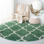 Safavieh Venus Shag 524 Rug, VNS524 - Green / Ivory