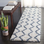 Safavieh Venus Shag 680 Rug, VNS680 - Ivory / Dark Grey