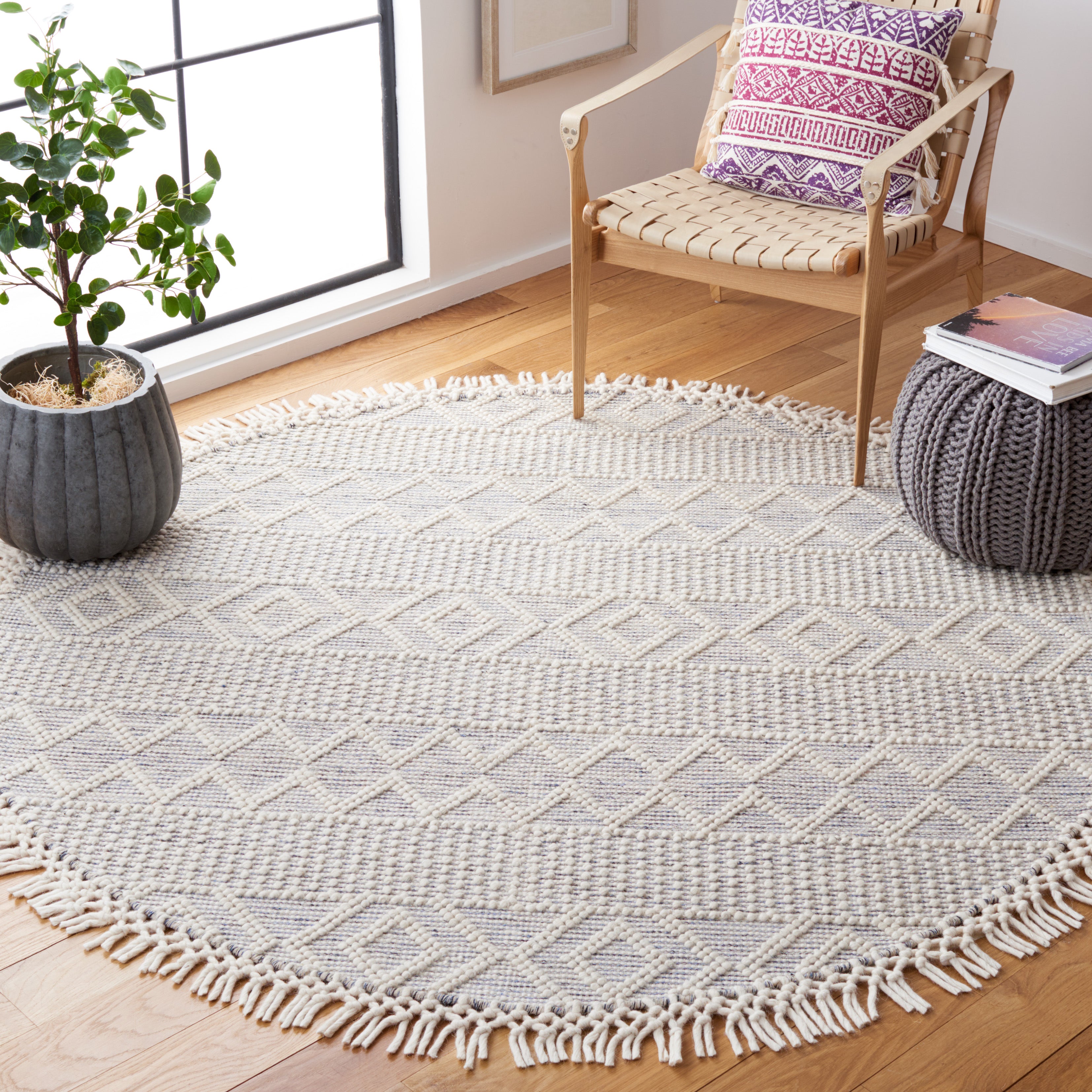 Safavieh Vermont 251 Rug, VRM251 - Ivory / Blue