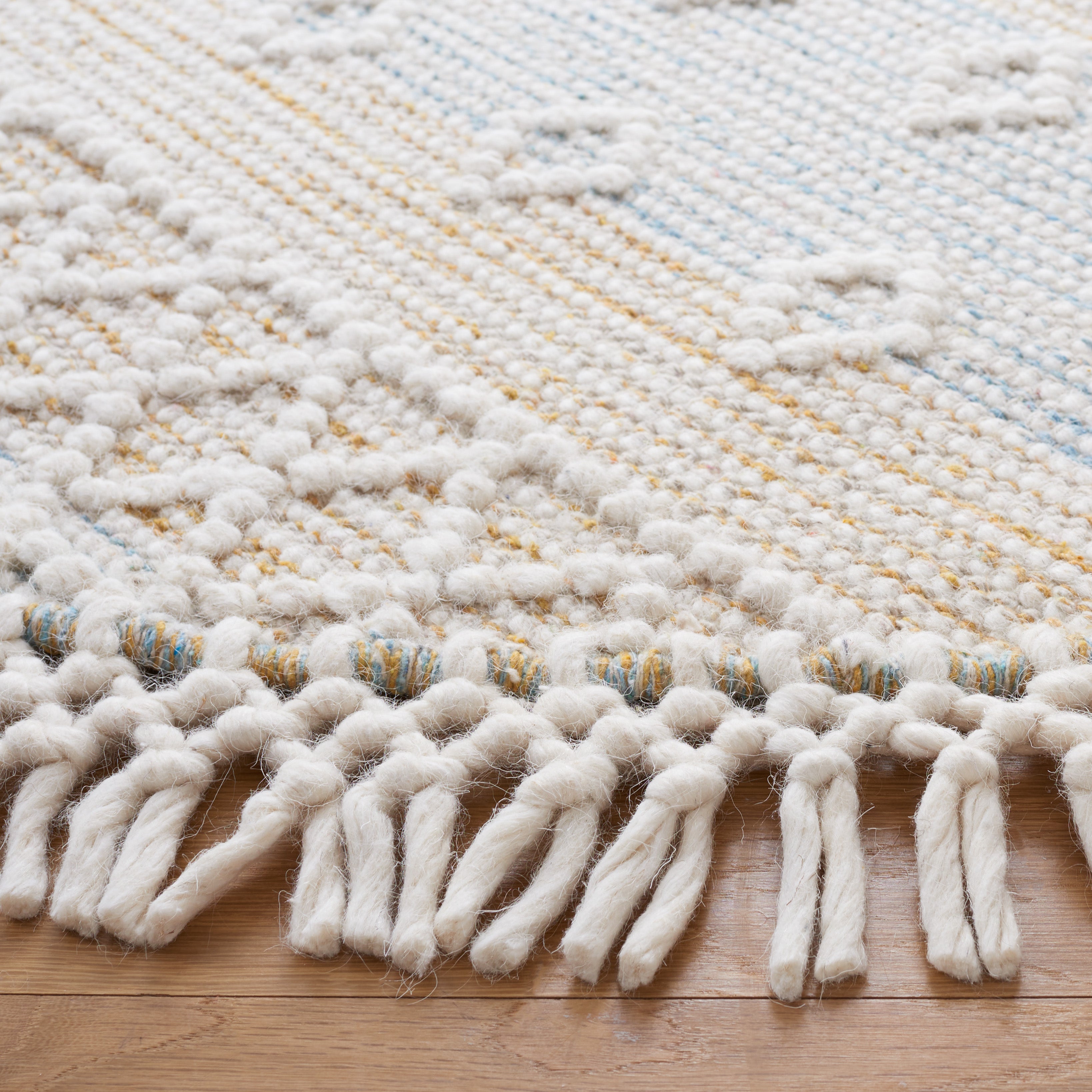 Safavieh Vermont 252 Rug, VRM252 - Light Blue / Yellow
