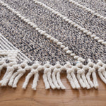 Safavieh Vermont 254 Rug, VRM254 - Black / Ivory