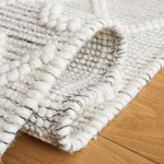 Safavieh Vermont 255 Rug, VRM255 - Black / Ivory
