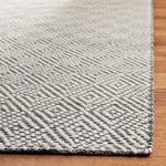 Safavieh Vermont 305 Rug, VRM305 - Ivory / Black