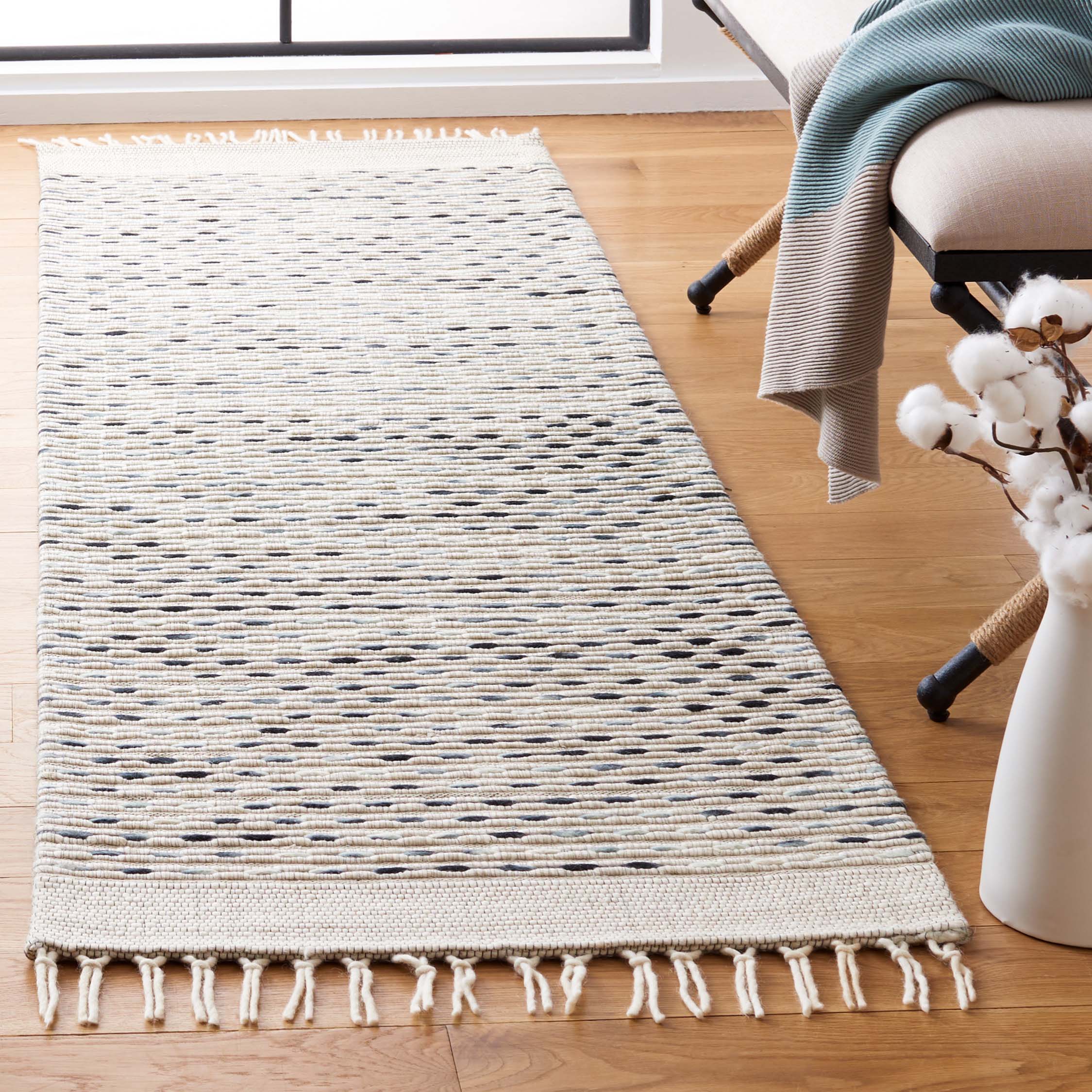 Safavieh Vermont 307 Rug, VRM307 - Ivory
