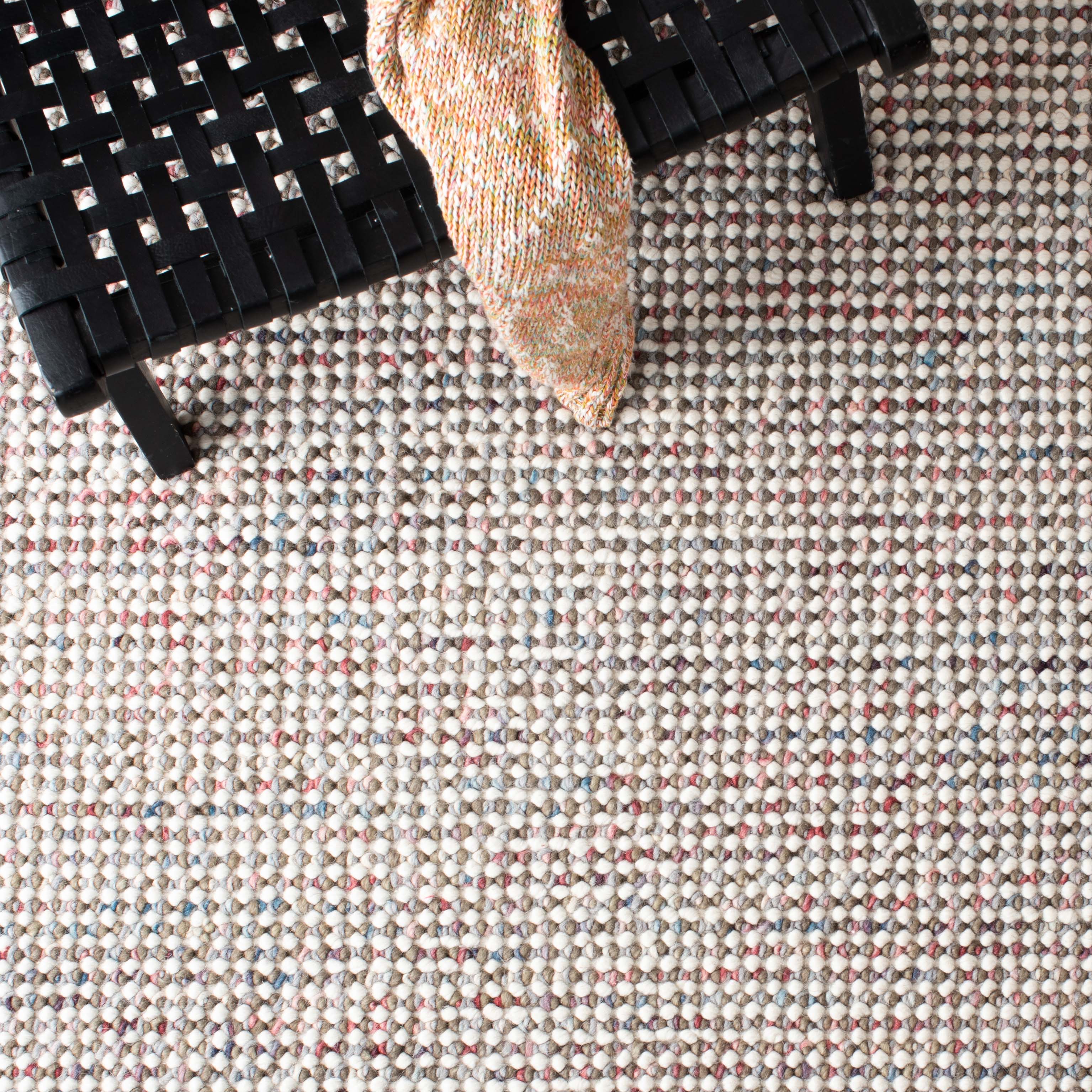 Safavieh Vermont 401 Rug, VRM401 - Ivory / Grey