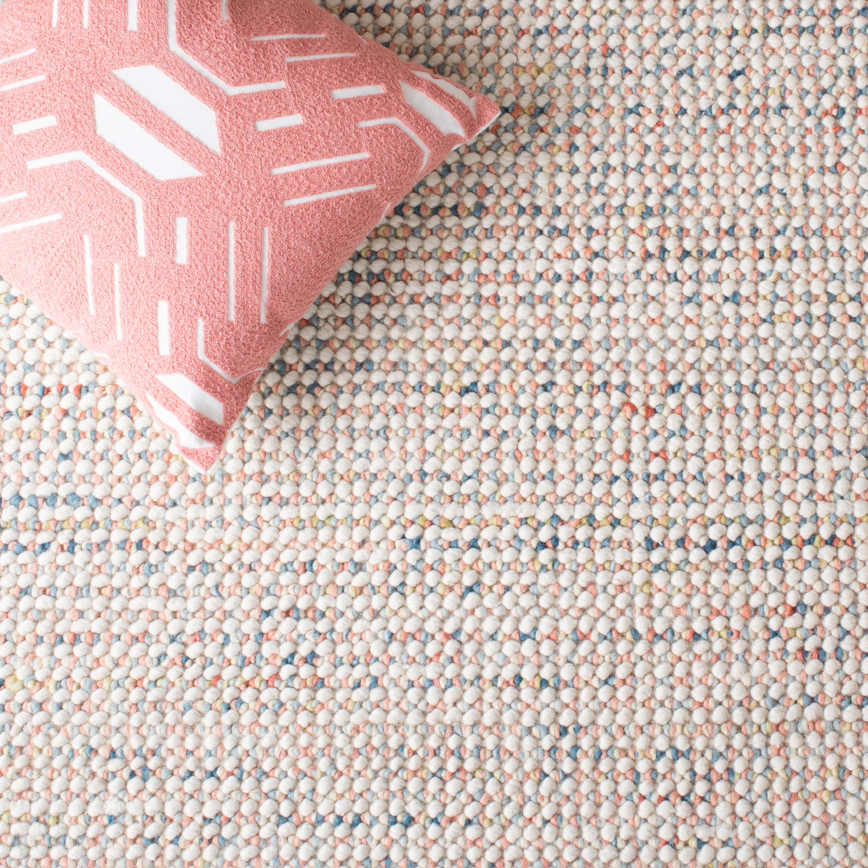 Safavieh Vermont 401 Rug, VRM401 - Ivory / Pink