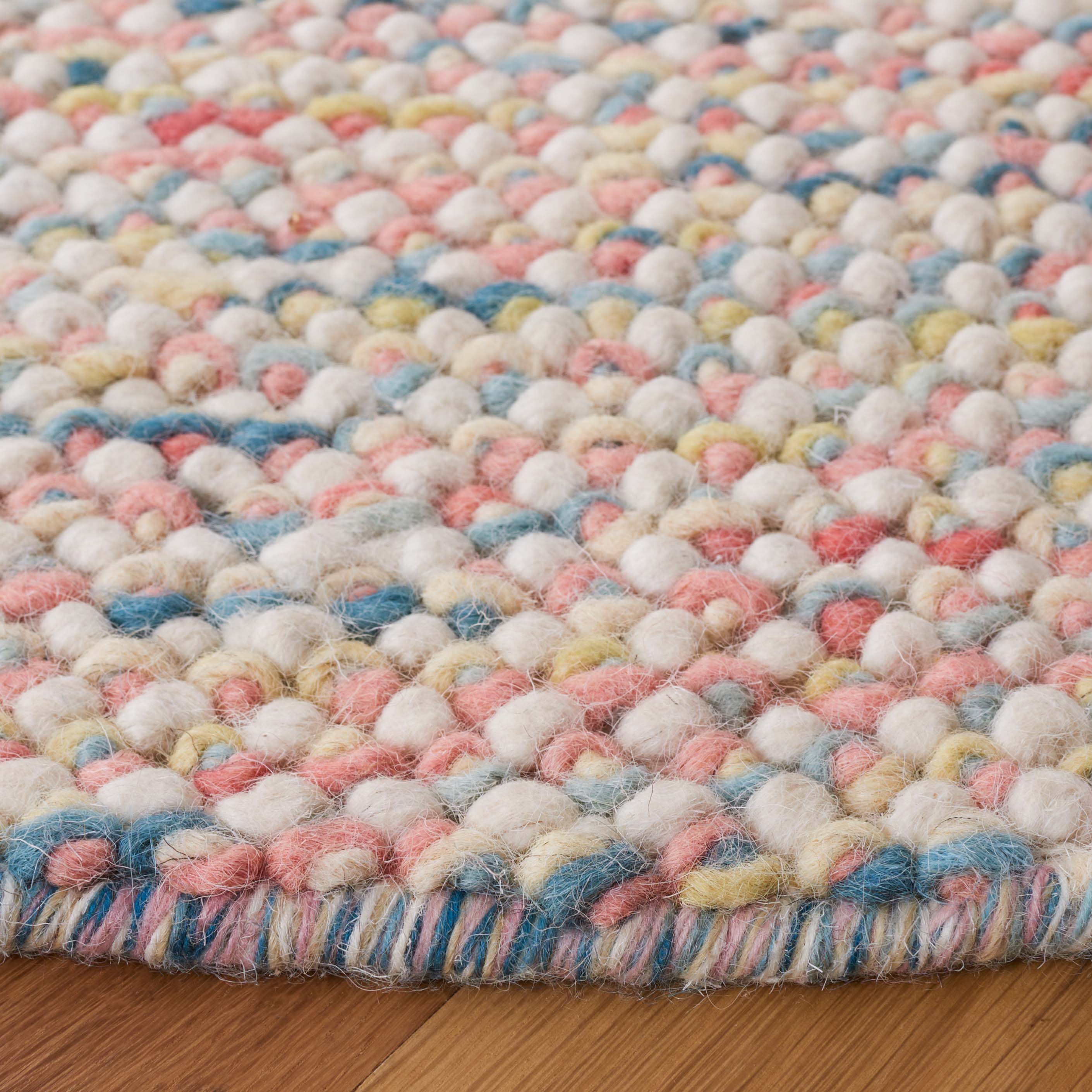 Safavieh Vermont 401 Rug, VRM401 - Ivory / Pink