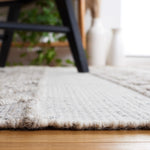 Safavieh Vermont 507 Rug, VRM507 - Beige / Ivory