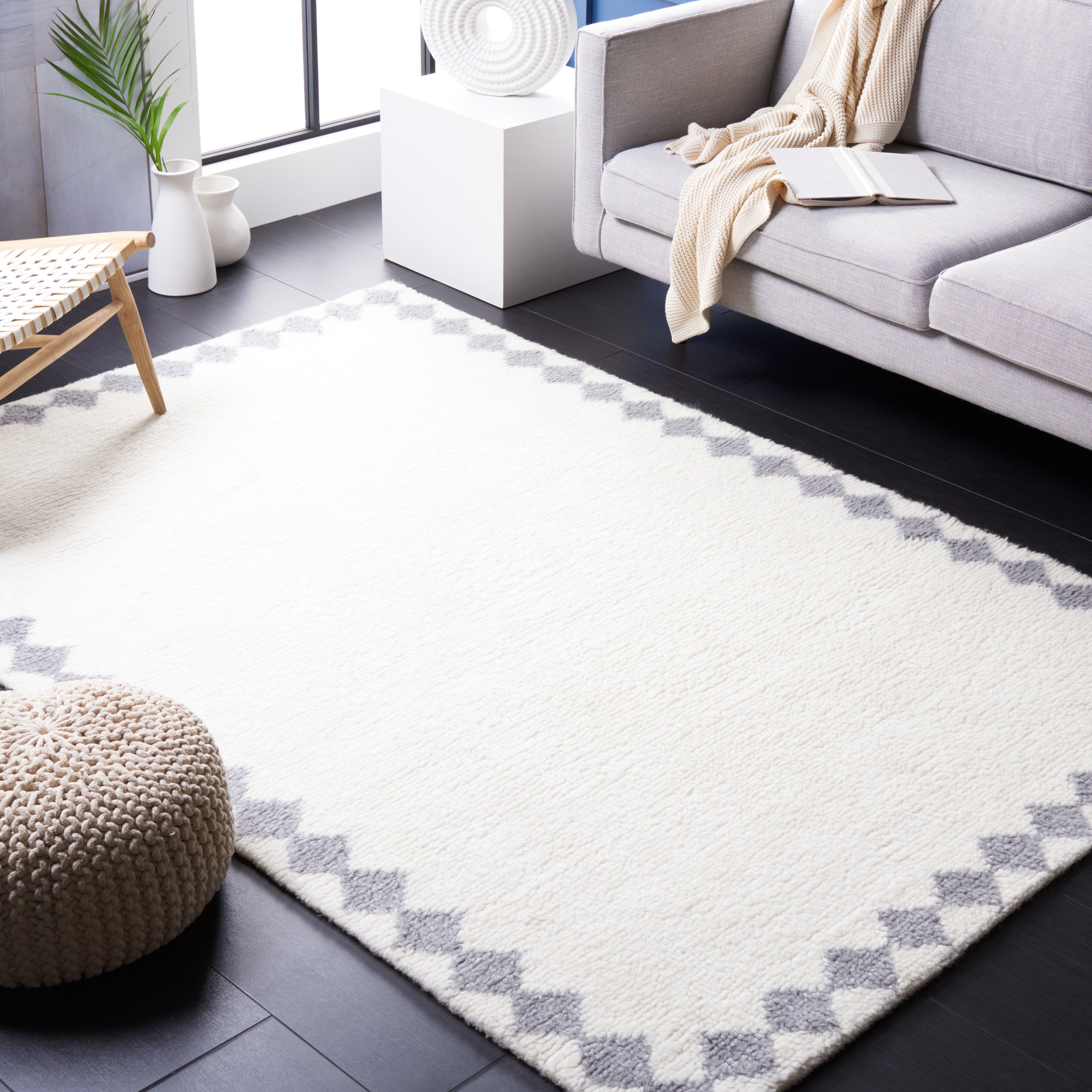Safavieh Vermont 550 Rug, VRM550 - Ivory / Grey