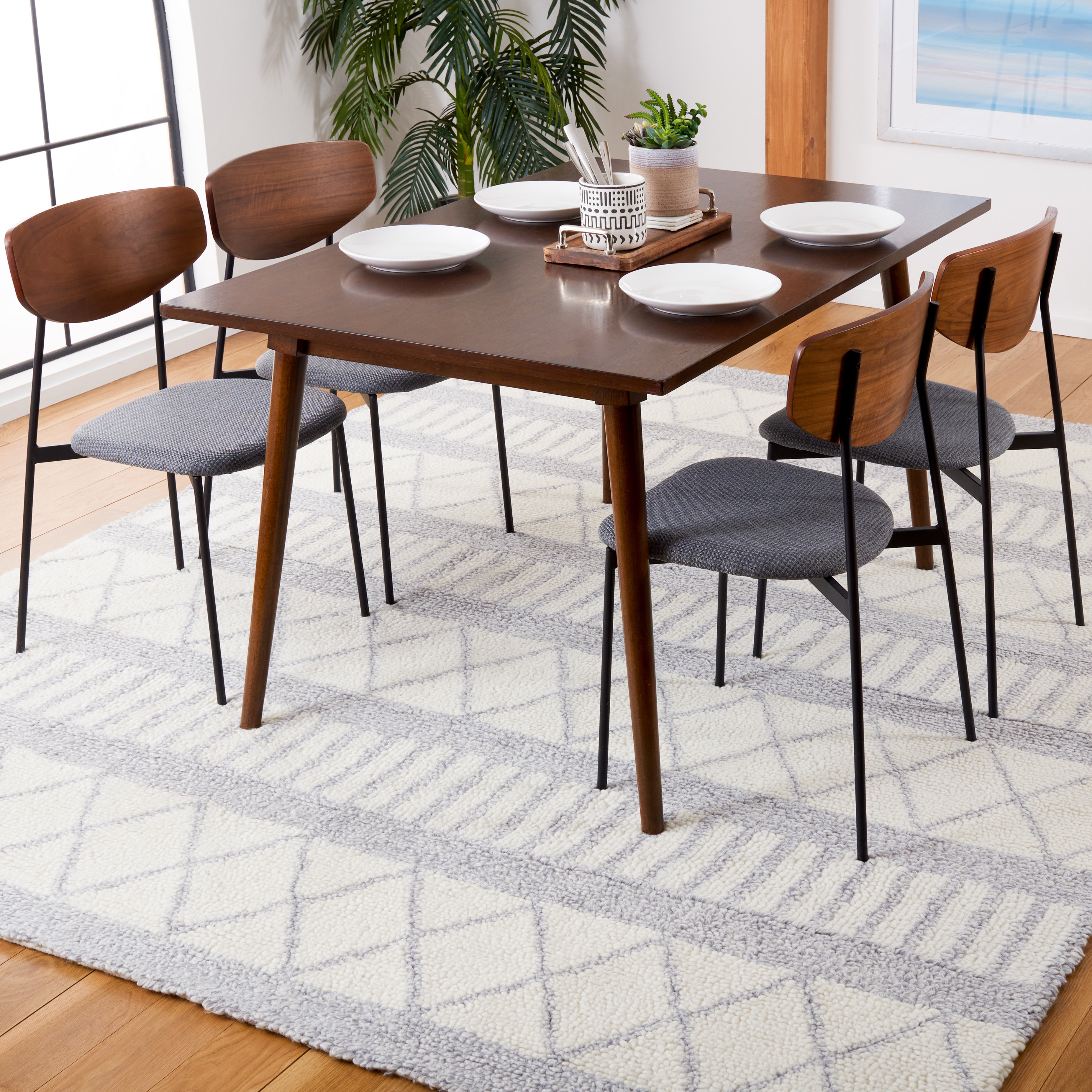 Safavieh Vermont 551 Rug, VRM551 - Ivory / Grey