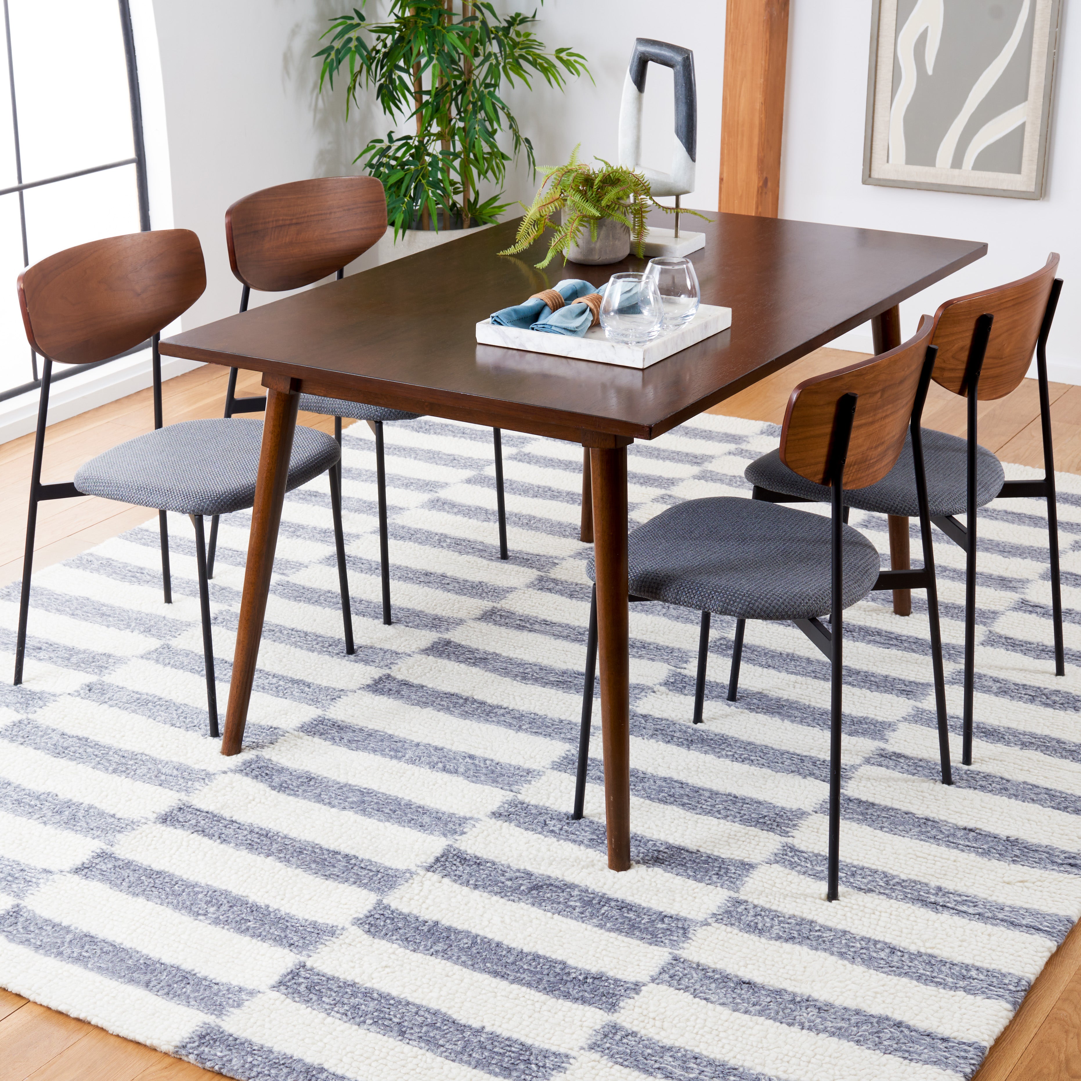 Safavieh Vermont 555 Rug, VRM555 - Ivory / Grey