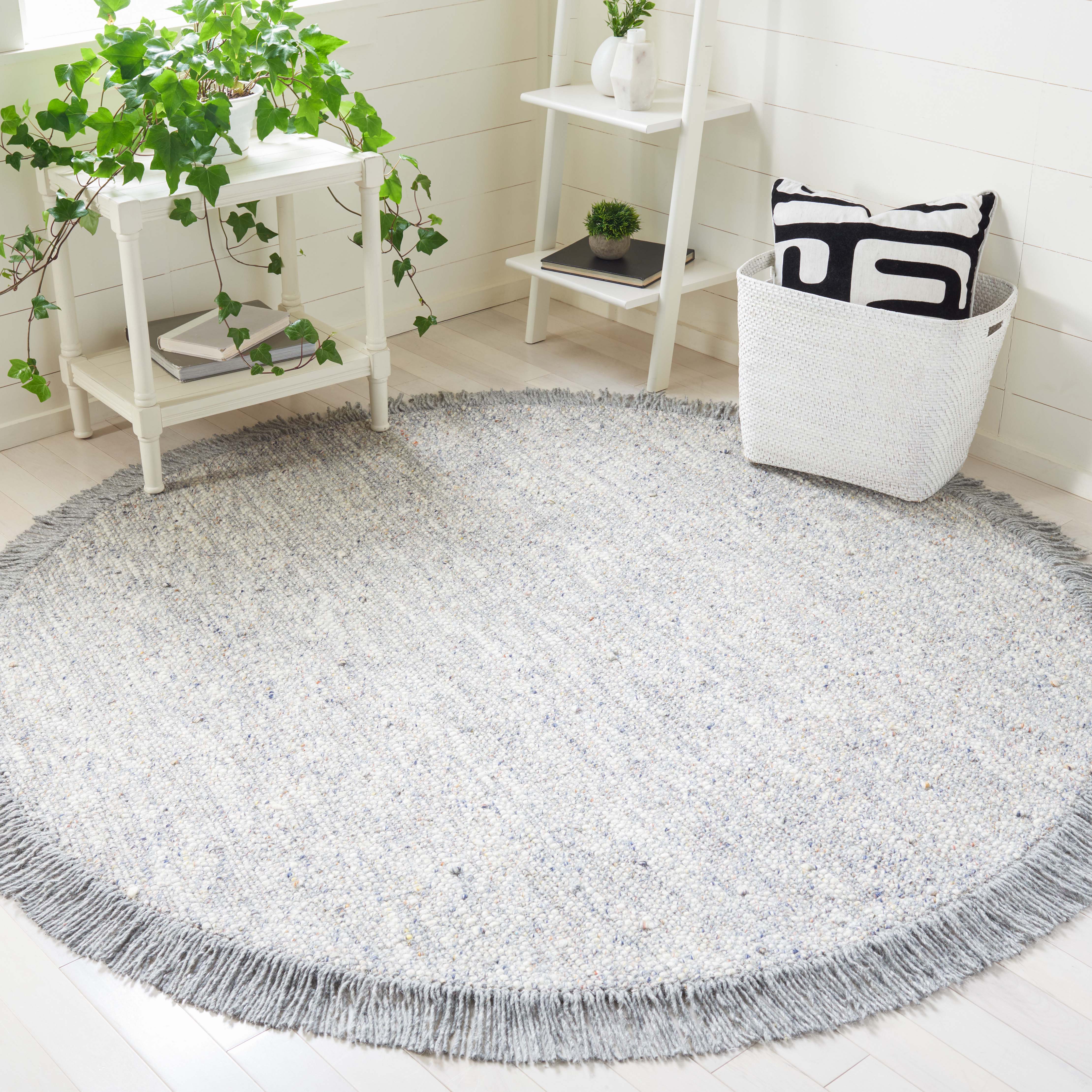 Safavieh Vermont 701 Rug, VRM701 - Grey / Ivory