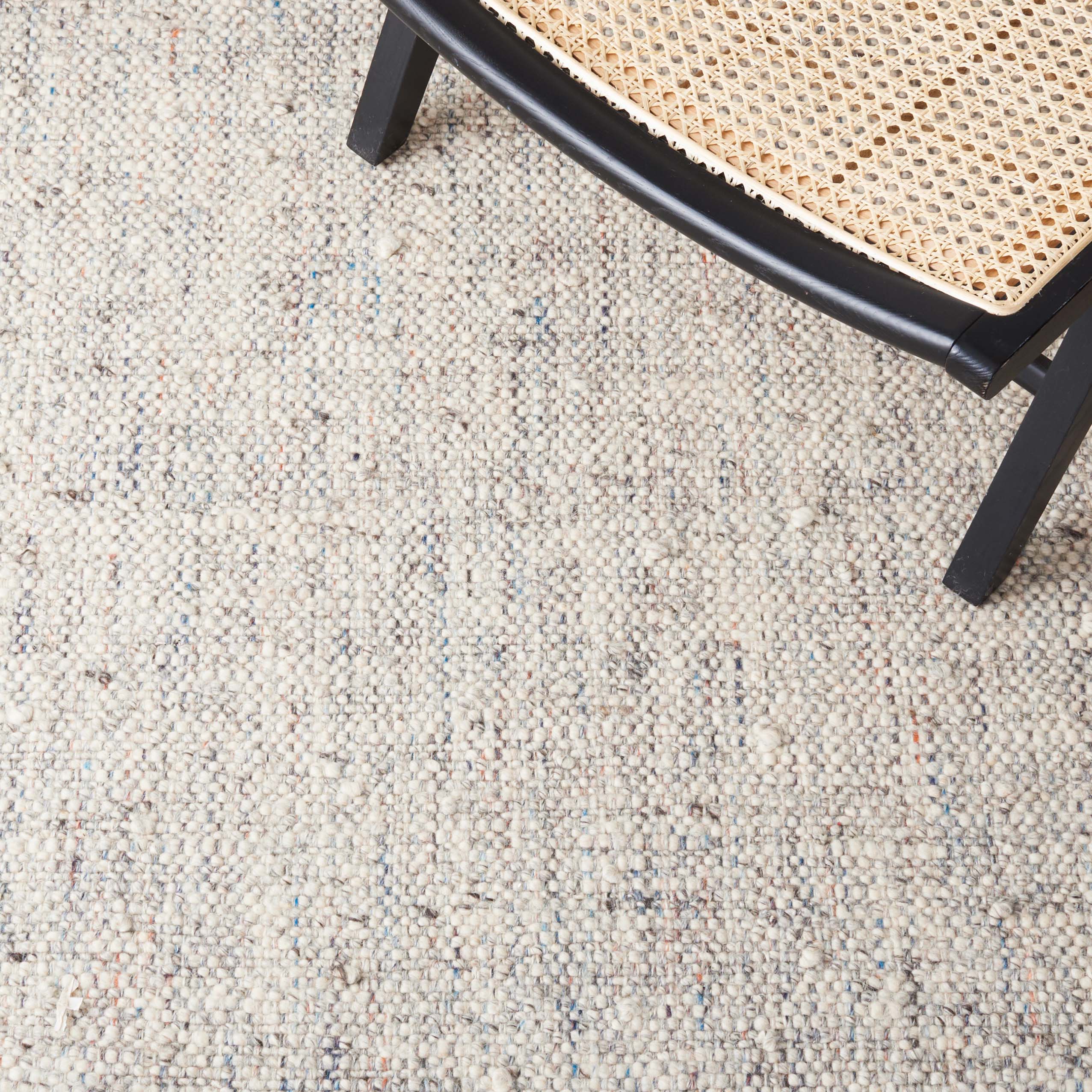 Safavieh Vermont 701 Rug, VRM701 - Light Grey / Ivory