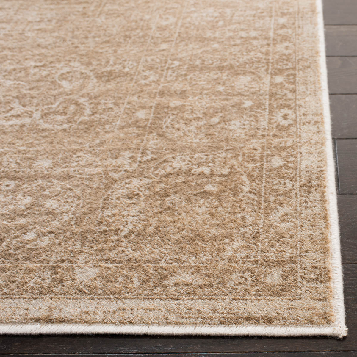 Safavieh Vintage 138 Rug, VTG138 - Creme