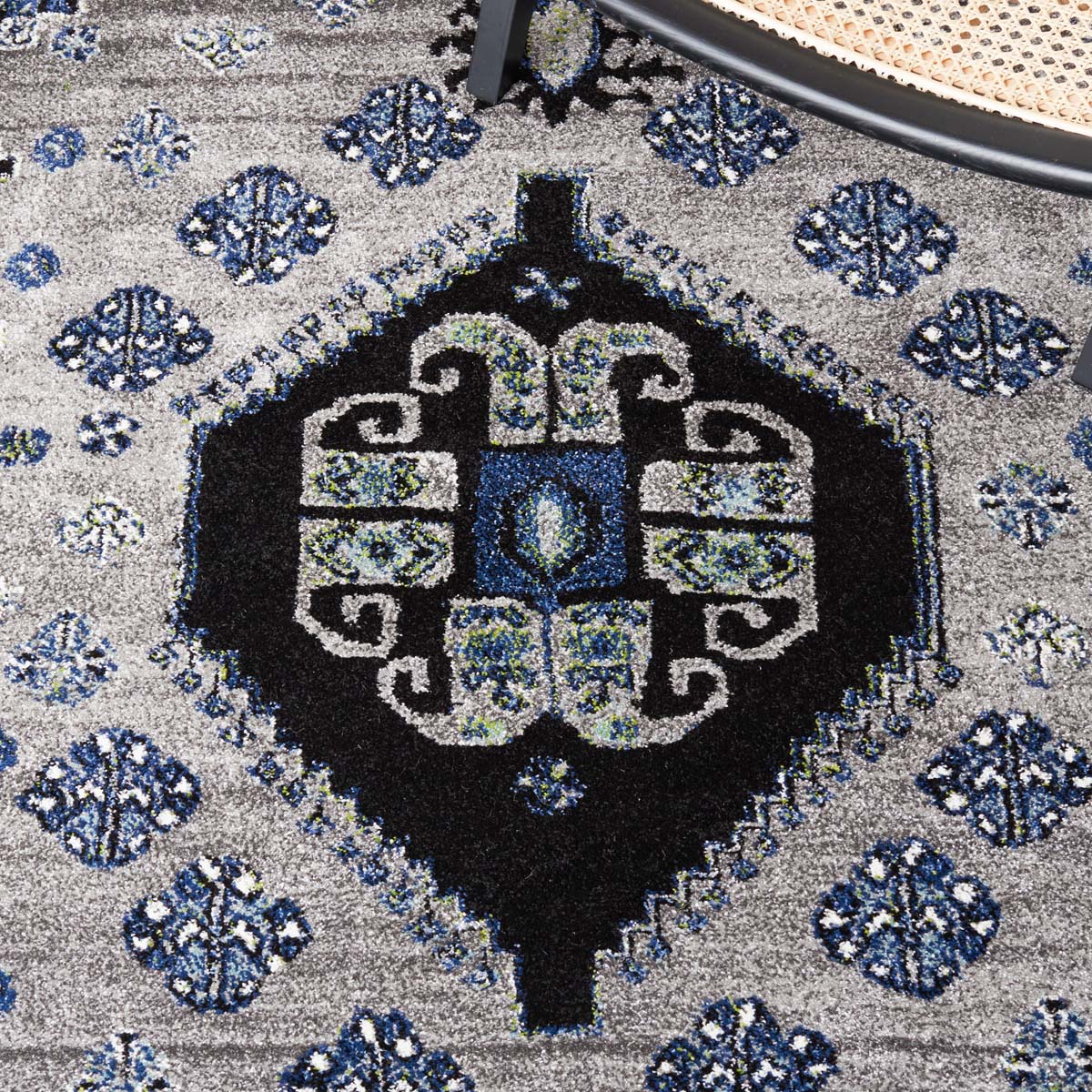 Safavieh Vintage Hamadan 203 Rug, VTH203 - BEIGE / BLACK