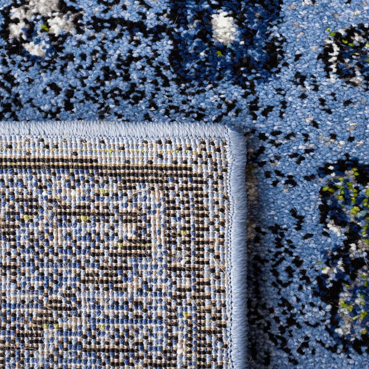 Safavieh Vintage Hamadan 204 Rug, VTH204 - LIGHT BLUE / BLACK