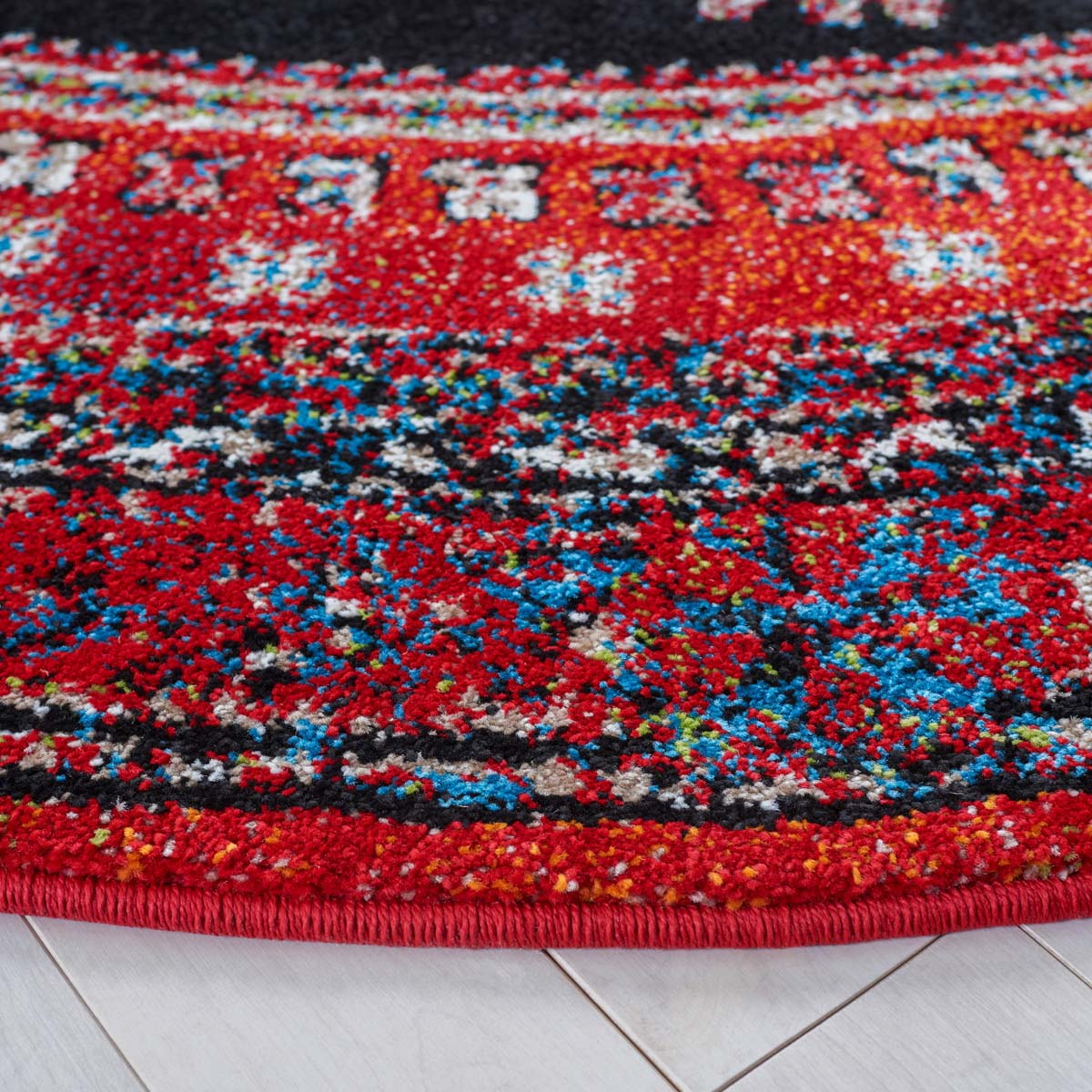 Safavieh Vintage Hamadan 204 Rug, VTH204 - RED / BLACK