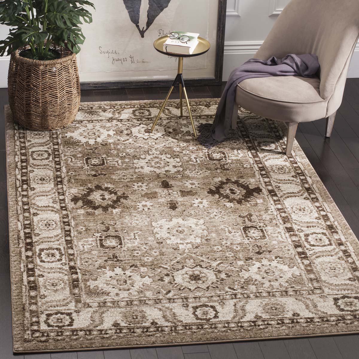 Safavieh Vintage Hamadan 214 Rug, VTH214 - TAUPE