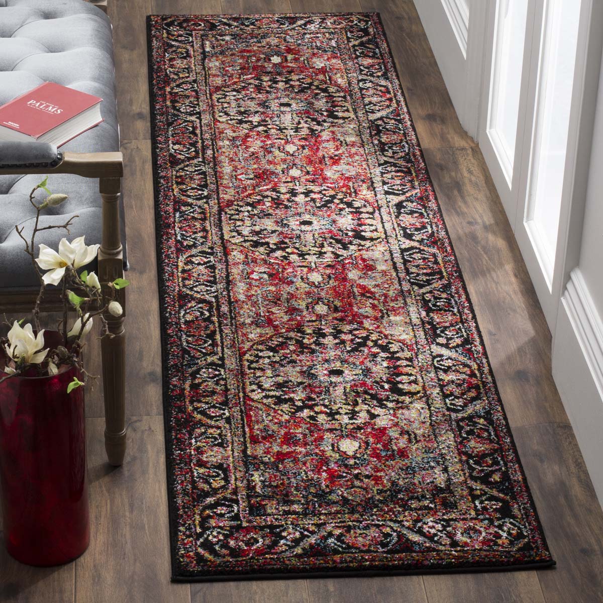 Safavieh Vintage Hamadan 215 Rug, VTH215 - RED / MULTI