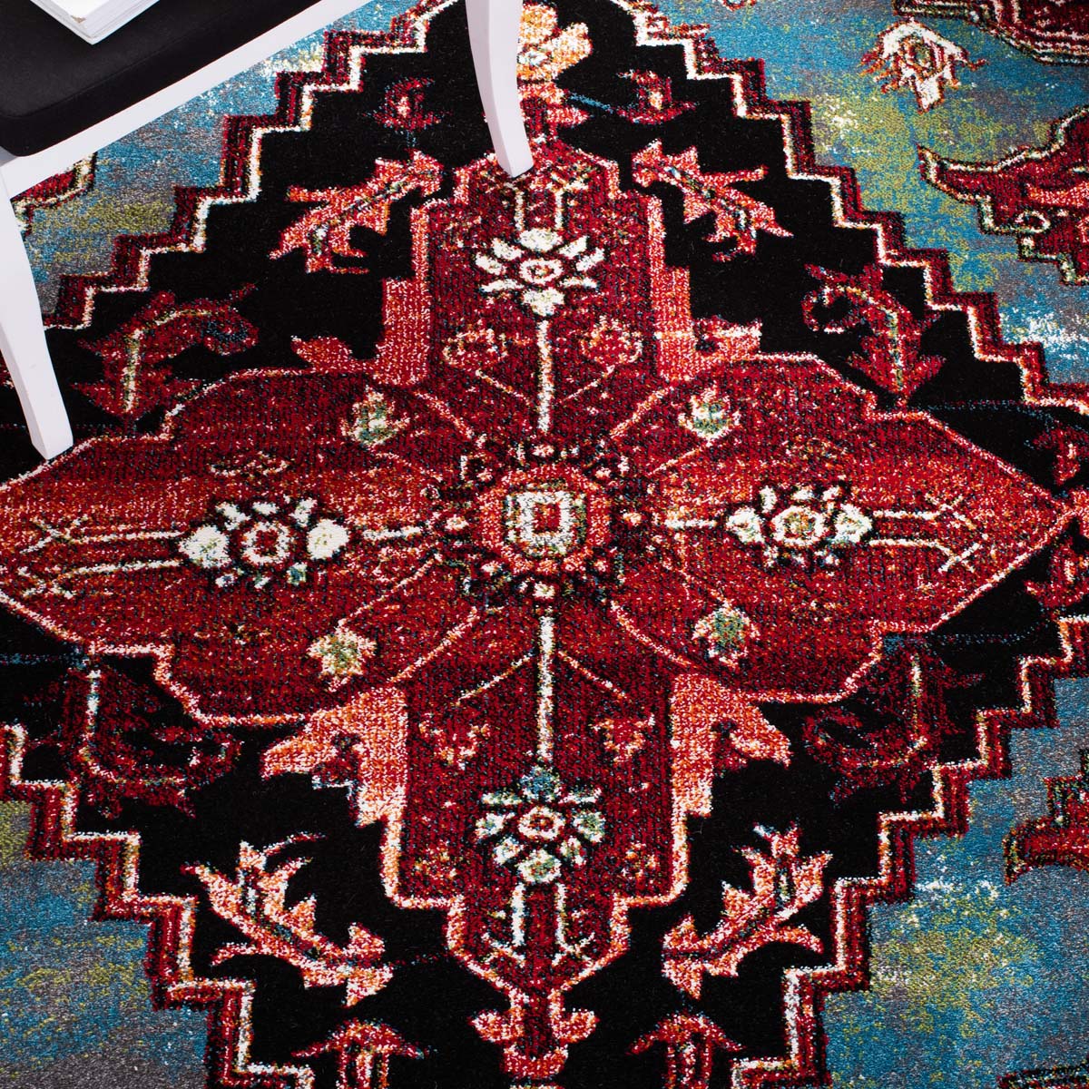 Safavieh Vintage Hamadan 248 Rug, VTH248 - BLUE / RED