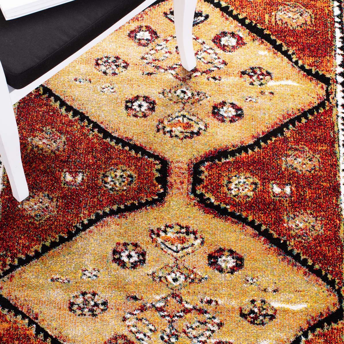 Safavieh Vintage Hamadan 252 Rug, VTH252 - RUST / GOLD
