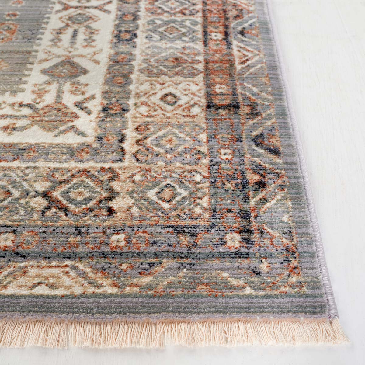 Safavieh Vintage Persian 669 Rug, VTP669 - Grey / Cream