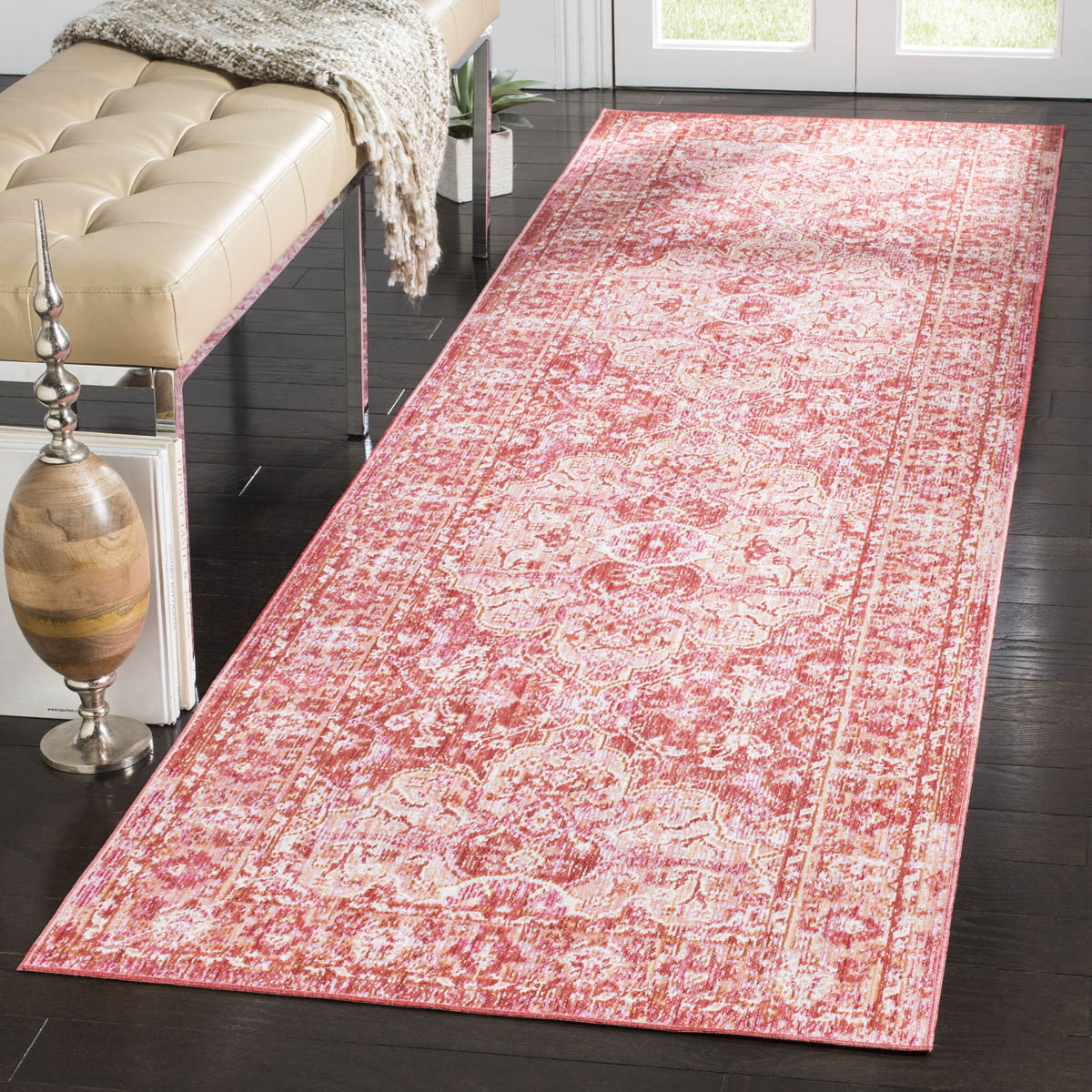 Safavieh Windsor Collection: WDS319R