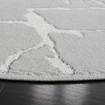 Safavieh Whisper Collection: WHS552F - Grey / Ivory