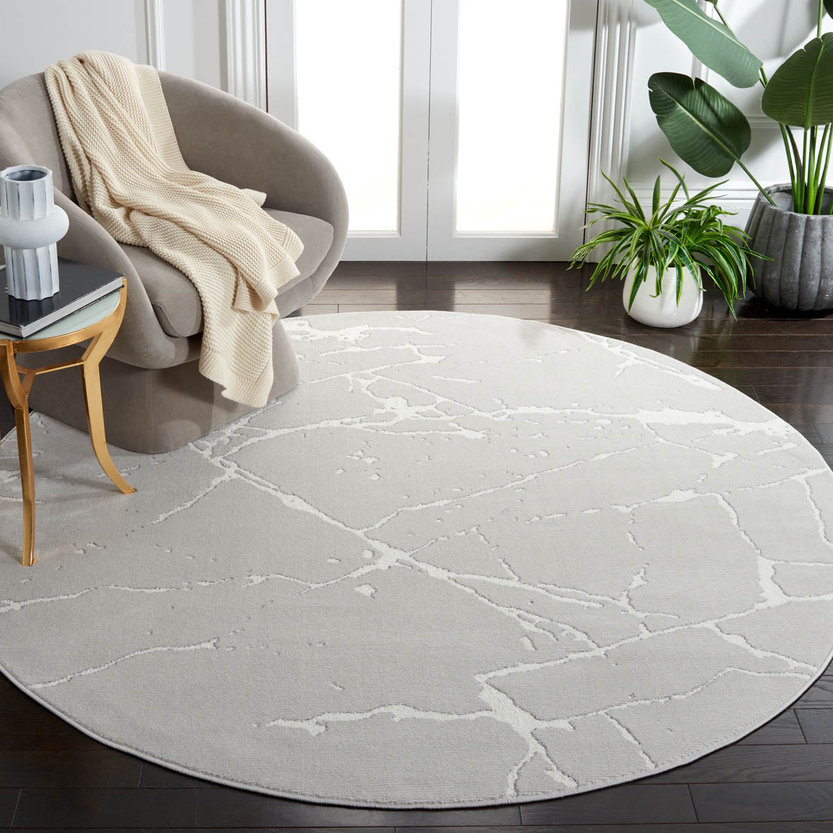 Safavieh Whisper Collection: WHS552F - Grey / Ivory