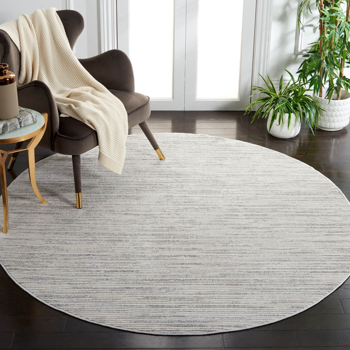 Safavieh Whisper 565 Rug, WHS565 - Light Grey / Ivory