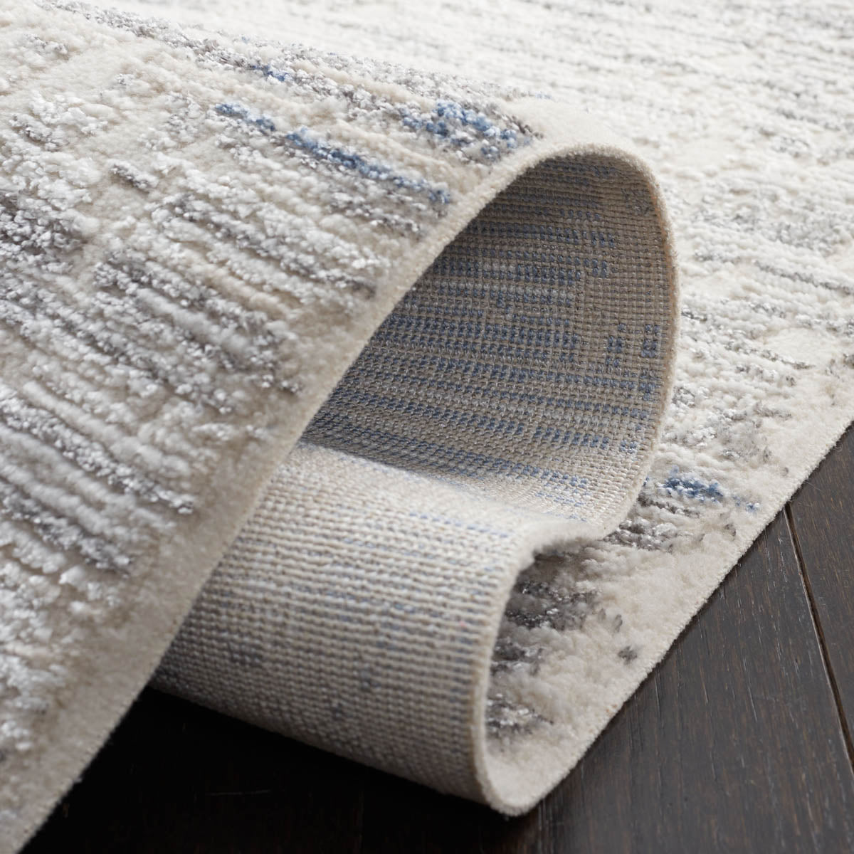 Safavieh Whisper Collection: WHS586F - Grey / Blue