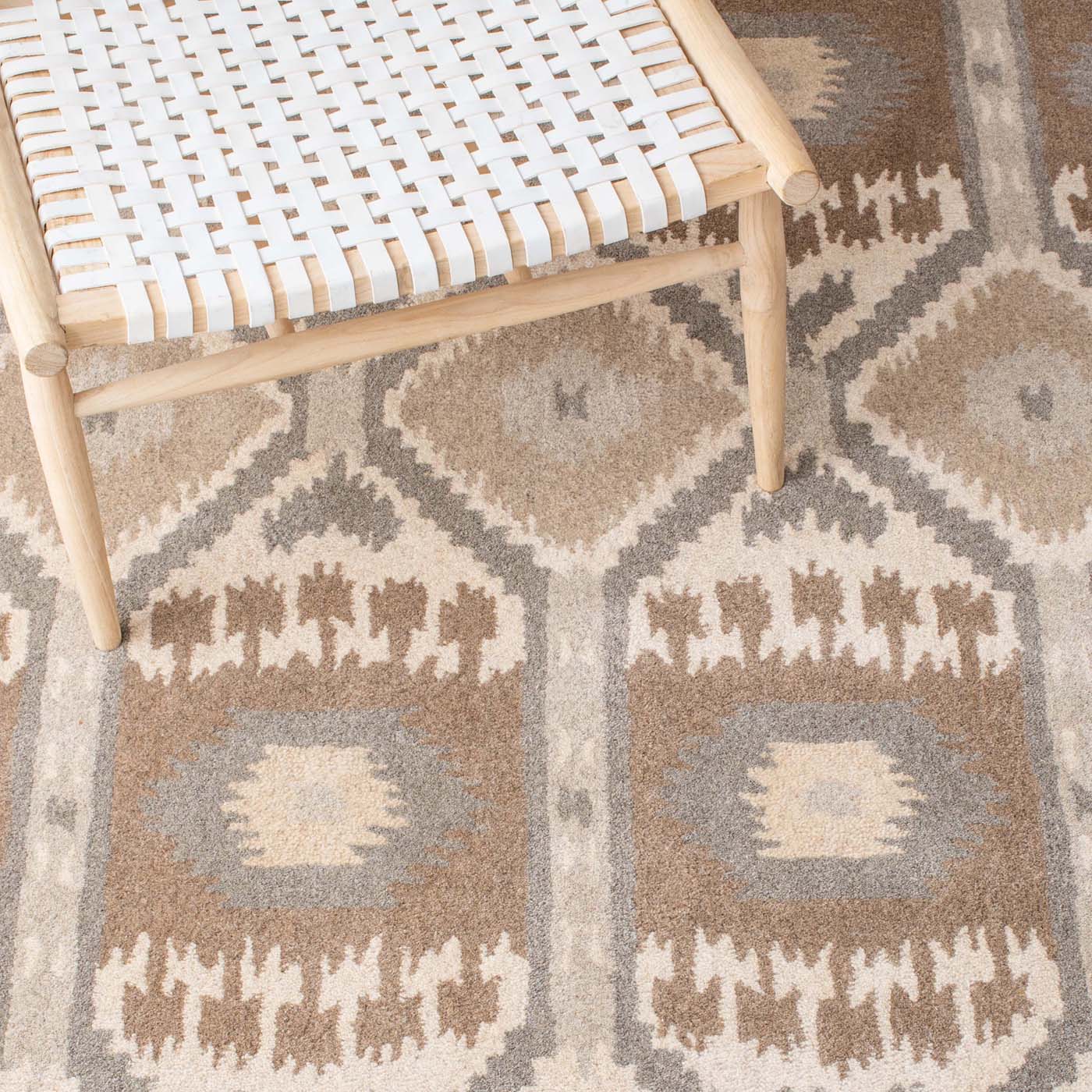 Safavieh Wyndham 720 Rug, WYD720 - Natural / Multi