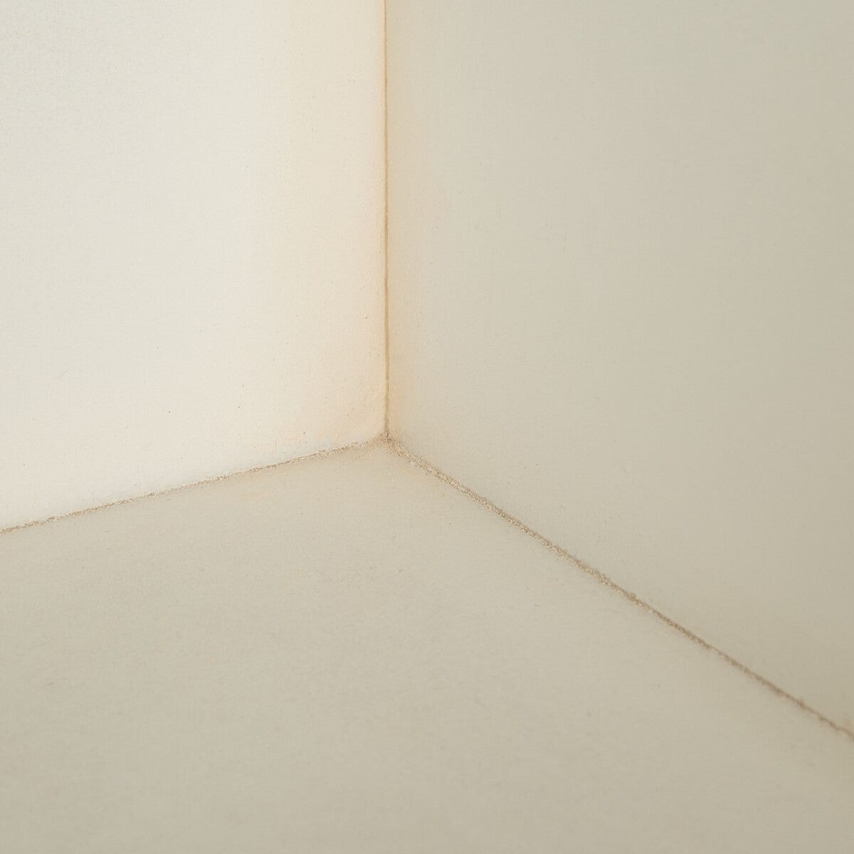 Safavieh Sula 2 Door 1 Shelf Chest