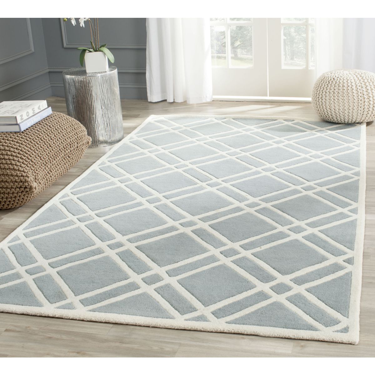 Safavieh Chatham 740 Rug, CHT740 - Blue / Ivory