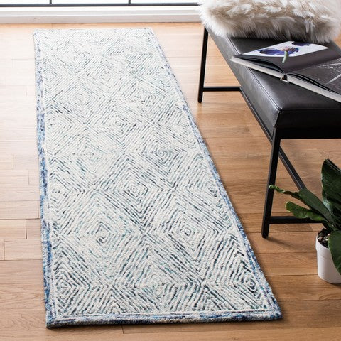 Safavieh Capri 213 Rug, CPR213 - Blue / Ivory