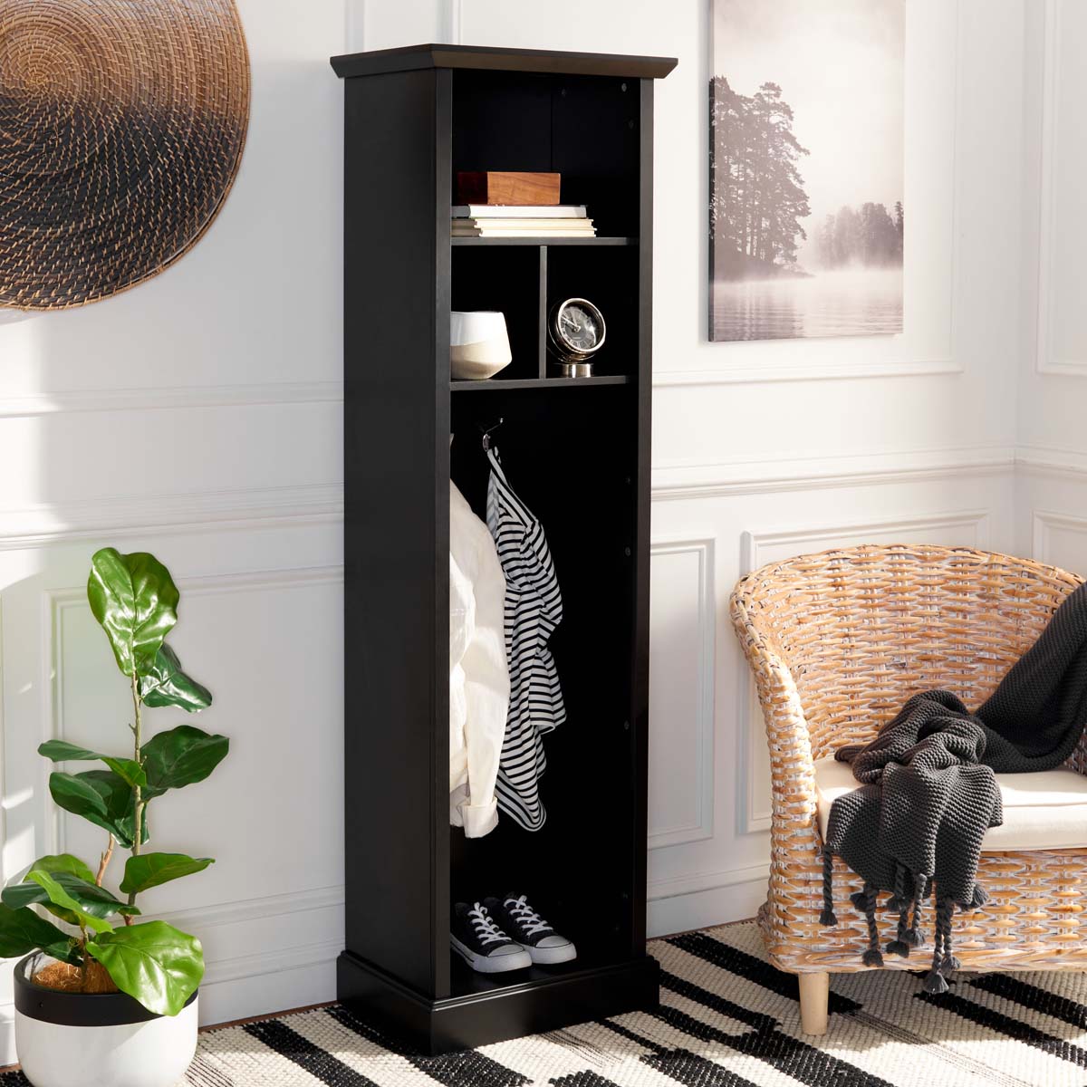 Safavieh Layli 4 Shelf 2 Hook Top Storage Hall Tree , ETG2100 - Black