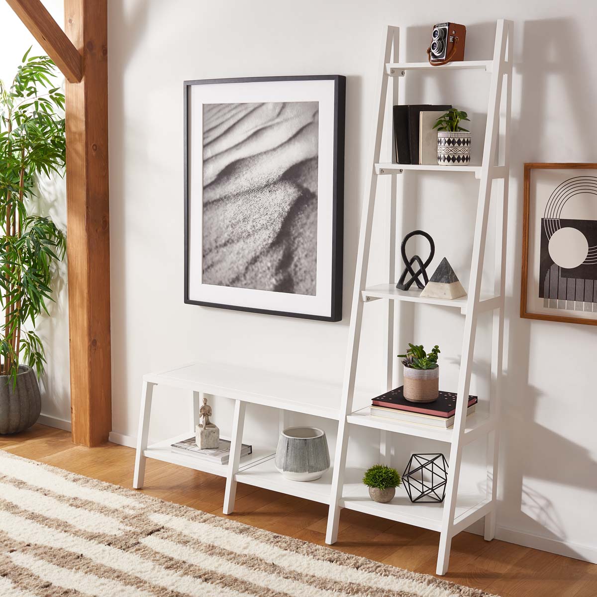 Safavieh Elwin 7 Shelf Etagere , ETG2102 - White
