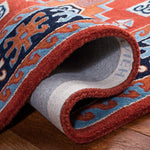 Safavieh Heritage 44Q Rug, HG744Q - Red / Black