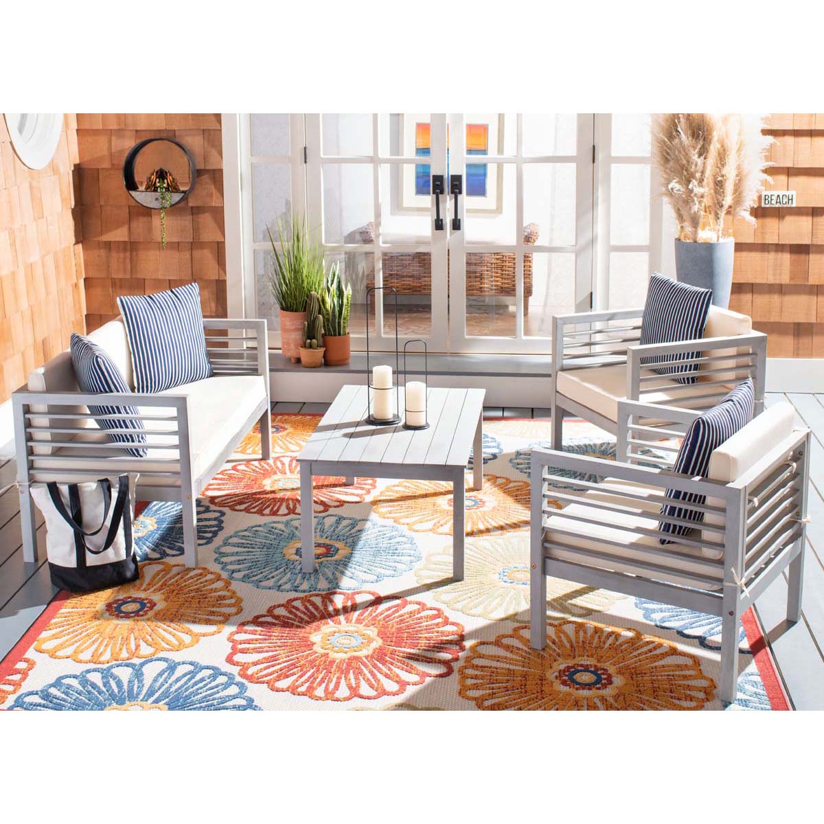 Safavieh Alda 4 Pc Outdoor Set With Accent Pillows , PAT7033 - Grey/Beige