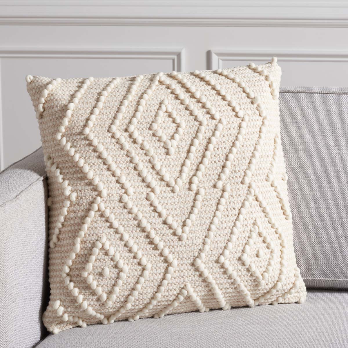 Safavieh Adalia Pillow , PLS120 - Ivory