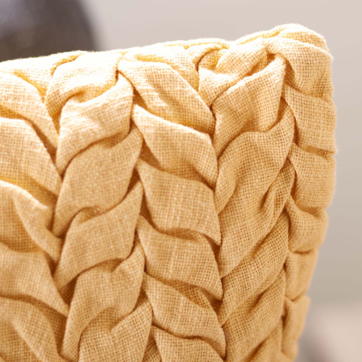 Safavieh Frenie Pillow , PLS6509 - Mustard