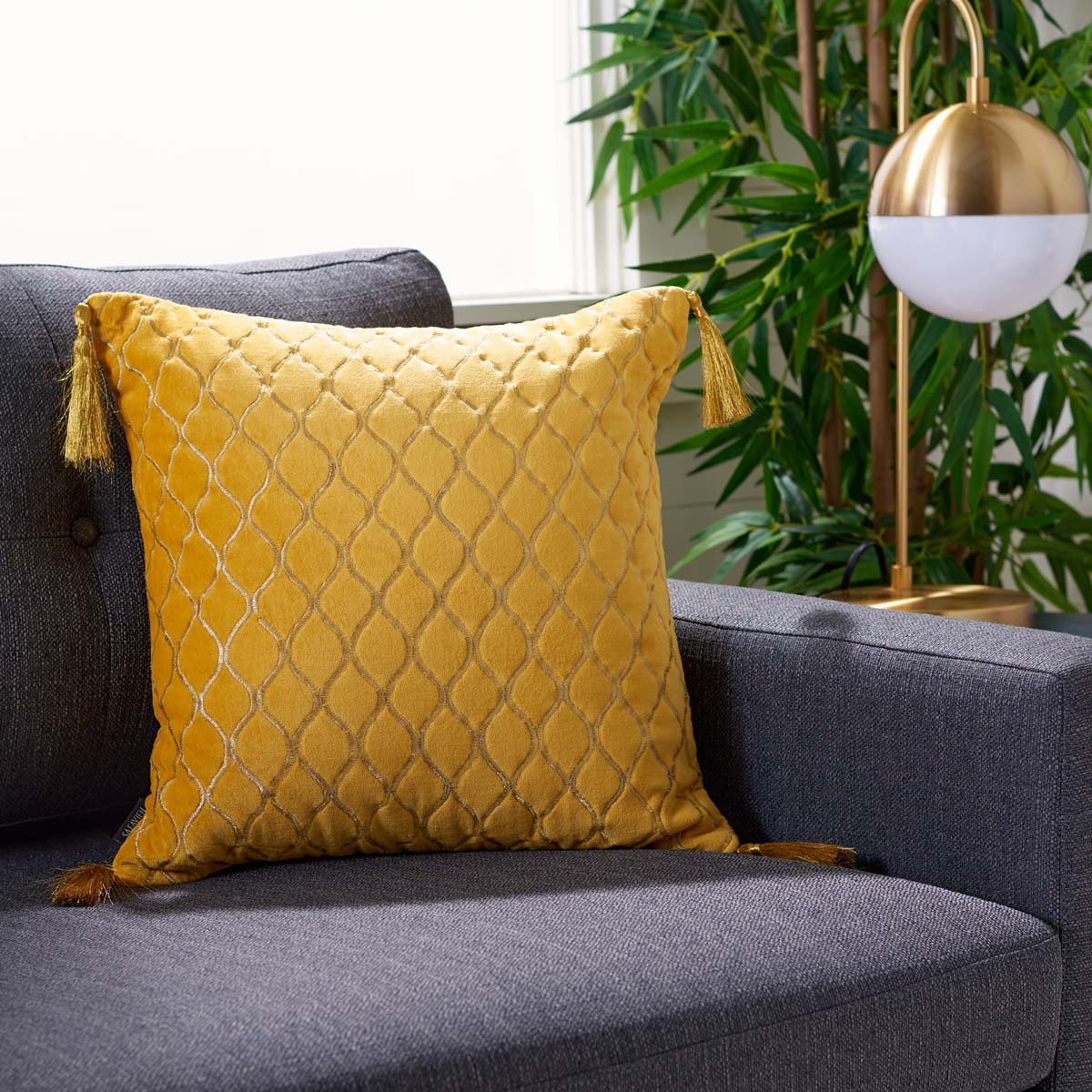 Safavieh Cilan Pillow , PLS6541 - Yellow