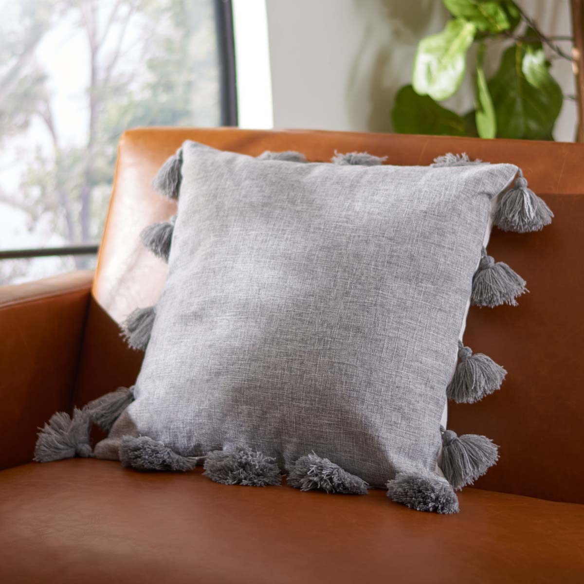Safavieh Lonelli Pillow , PLS7173 - Grey