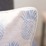 Safavieh Brillen Pillow , PLS7185 - Blue / White